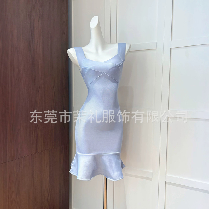 Ruffled Slim-Fitting Sweet Suspender Dress with Bandage Skirt Ruffled Slim-Fitting Sweet Suspender Dress with Bandage Skirt