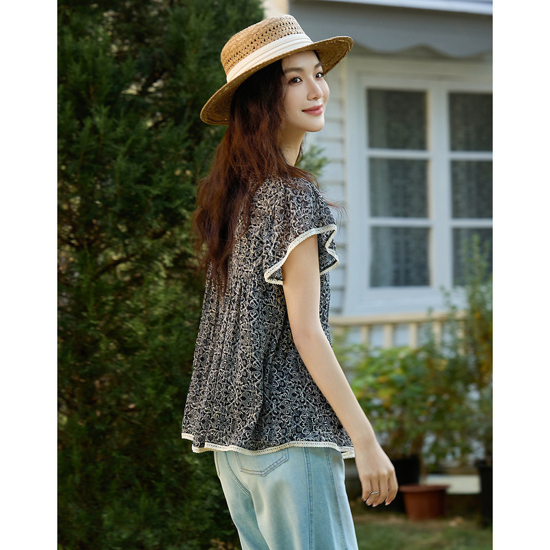 Brother's Mall Same Style Women's Clothing 2025 Summer Elegant Small Flutter Sleeve Color-Blocking Lace Shirt Loose Blouse for Women