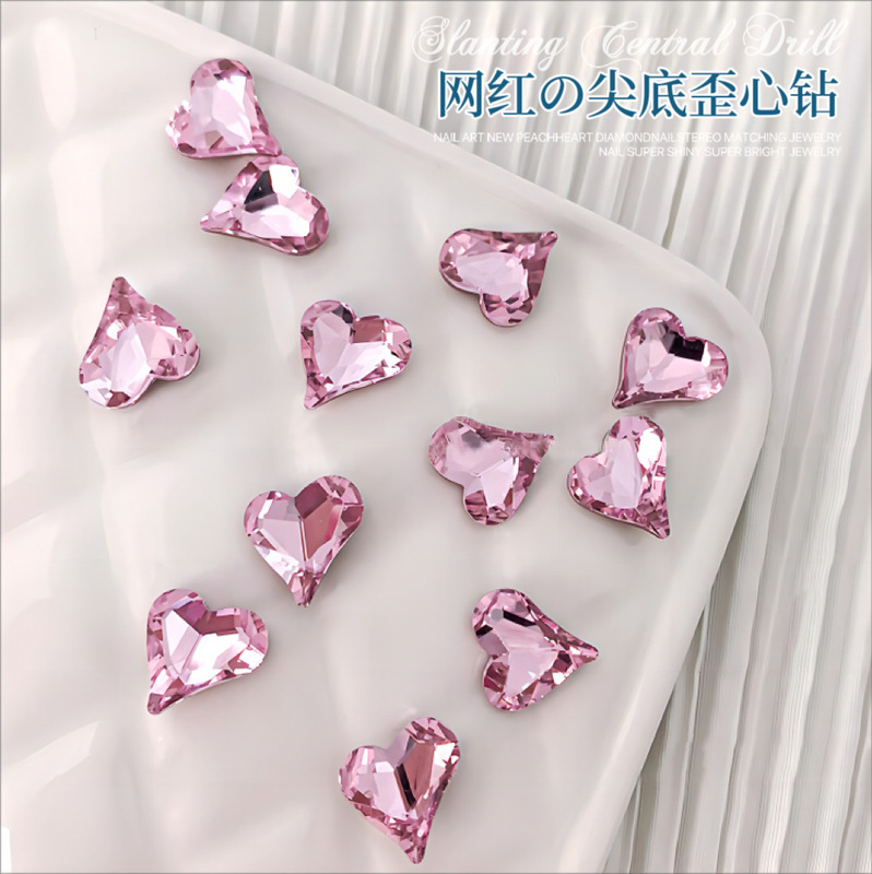 Nail art pointed bottom Crooked Heart Diamond Net red explosions shaped diamond crooked heart love crystal glass bride nail decoration Nail art pointed bottom Crooked Heart Diamond Net red explosions shaped diamond crooked heart love crystal glass bride nail decoration