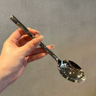 谁懂~用精致的餐具吃饭真的不一样！高颜值不锈钢钻石切面主餐勺
