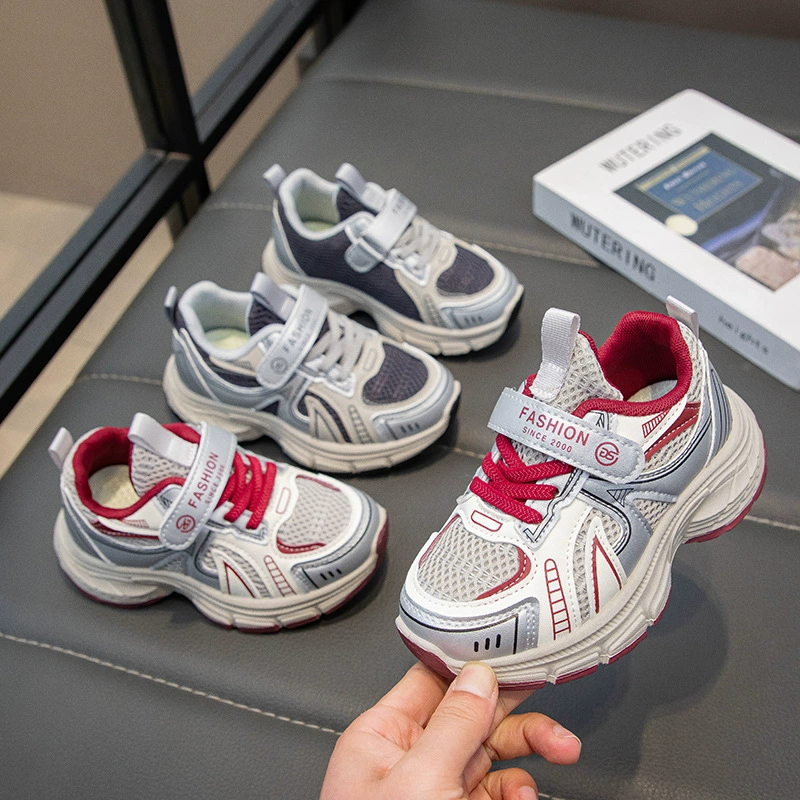 2025 новых весенне-осенних модных и удобных кроссовок для студентов мужского и женского пола, нескользящая и износостойкая детская спортивная обувь, повседневная обувь.