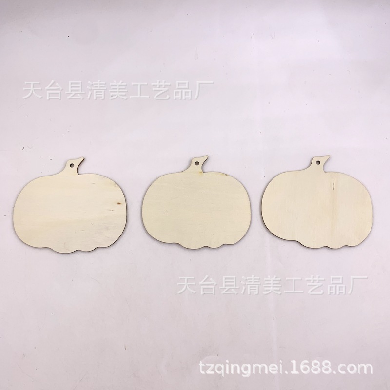 8.9*7.7cm Halloween calabaza forma decoración pieza de madera madera calabaza adorno de fiesta 4 piezas/bolsa con cuerda de cáñamo