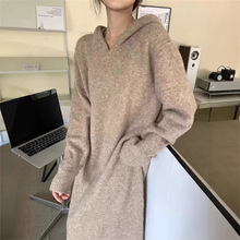 针织连衣裙女秋冬季2024新款裙子高级感内搭独特毛衣女气质赫本风