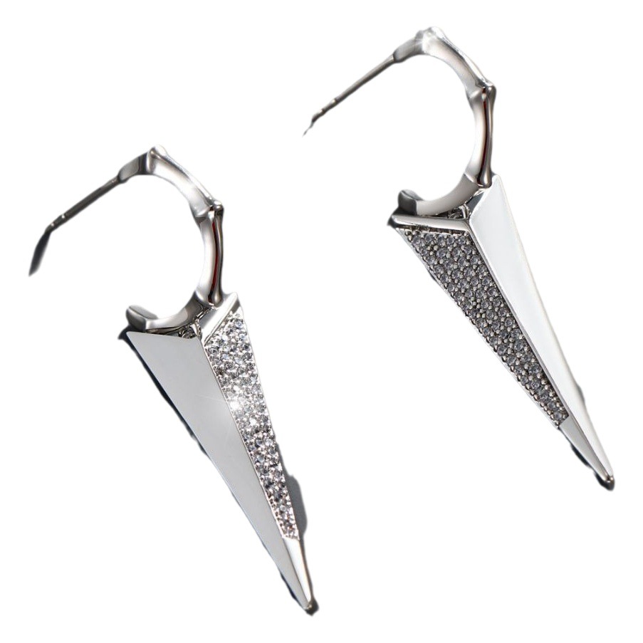 Pendientes de triángulo geométrico simple de la joyería de Xuming pendientes de estilo frío de lujo ligero de personalidad de alto grado para hombres y mujeres