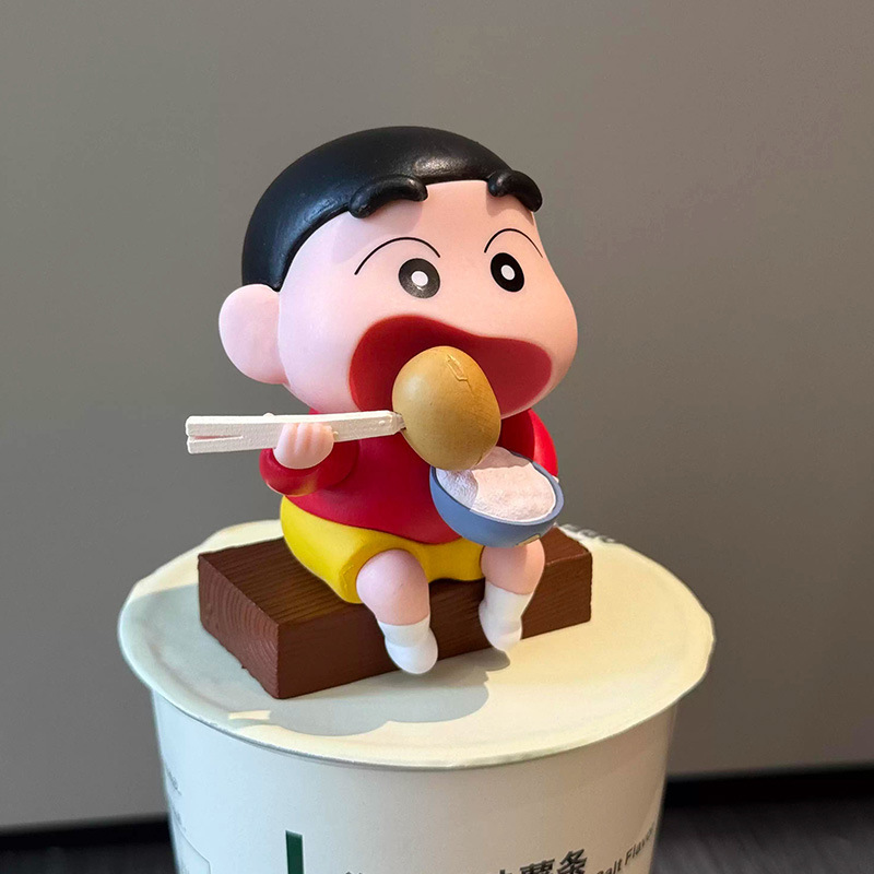 Crayon Shin-Chan Eating Potato Car Decoration Cute Cartoon Car Creative Desktop Decoration Gift