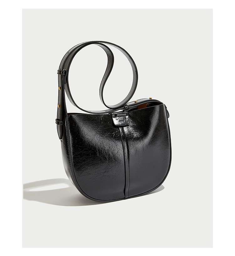 Women's Tote Bag Retro Soft Leather Shoulder Bag Large Capacity_voghion.com