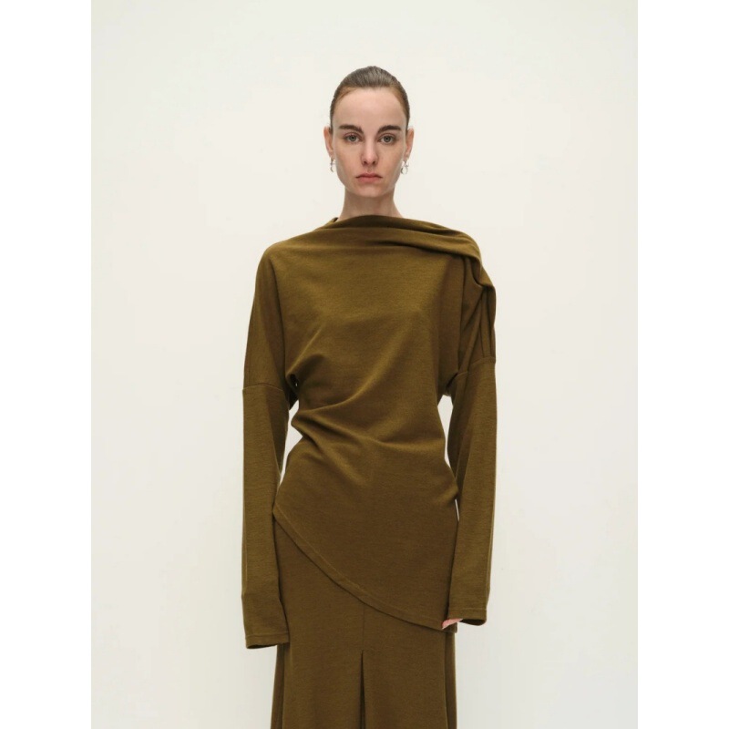 Sumeihui Asymmetrical Top Women's 2026 Early Spring New Scandinavian Vkc Design Long-Sleeved Slim Knitwear