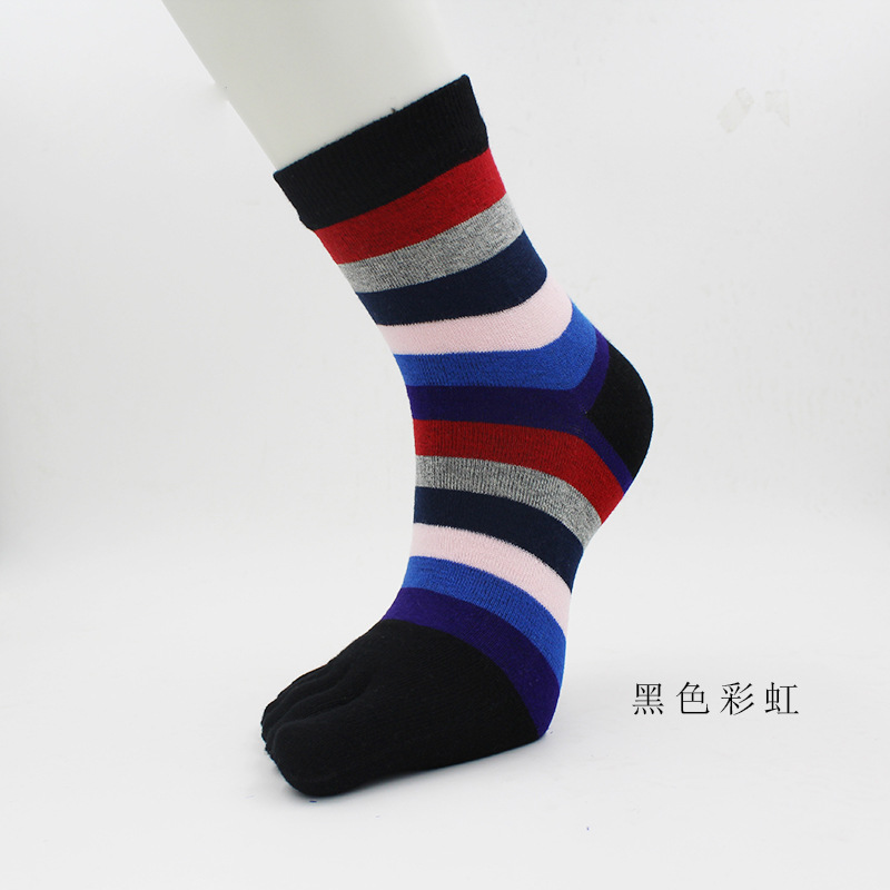 Calcetines de cinco dedos calcetines de algodón de rayas coloridas de mujer Calcetines de algodón peinado Four Seasons dulce medio grueso mediados de la pantorrilla calcetines transpirables absorbentes del dedo del pie calcetines del arco iris