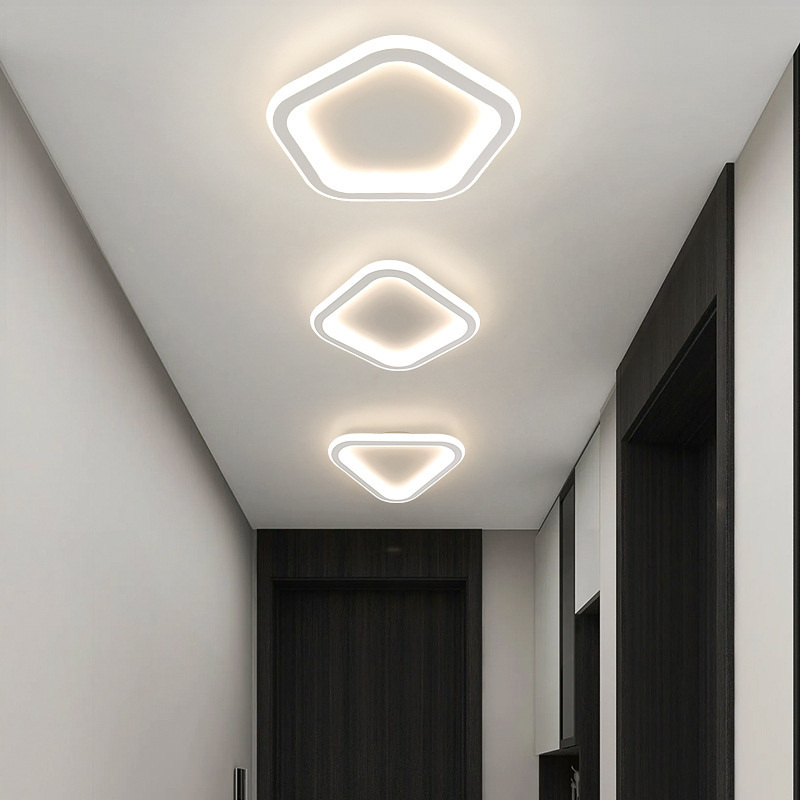 Lámpara de techo de pasillo moderna simple de espectro completo inteligente de protección de ojos en el corredor de la casa lámparas de balcón lámparas de decoración doméstica Zhongshan