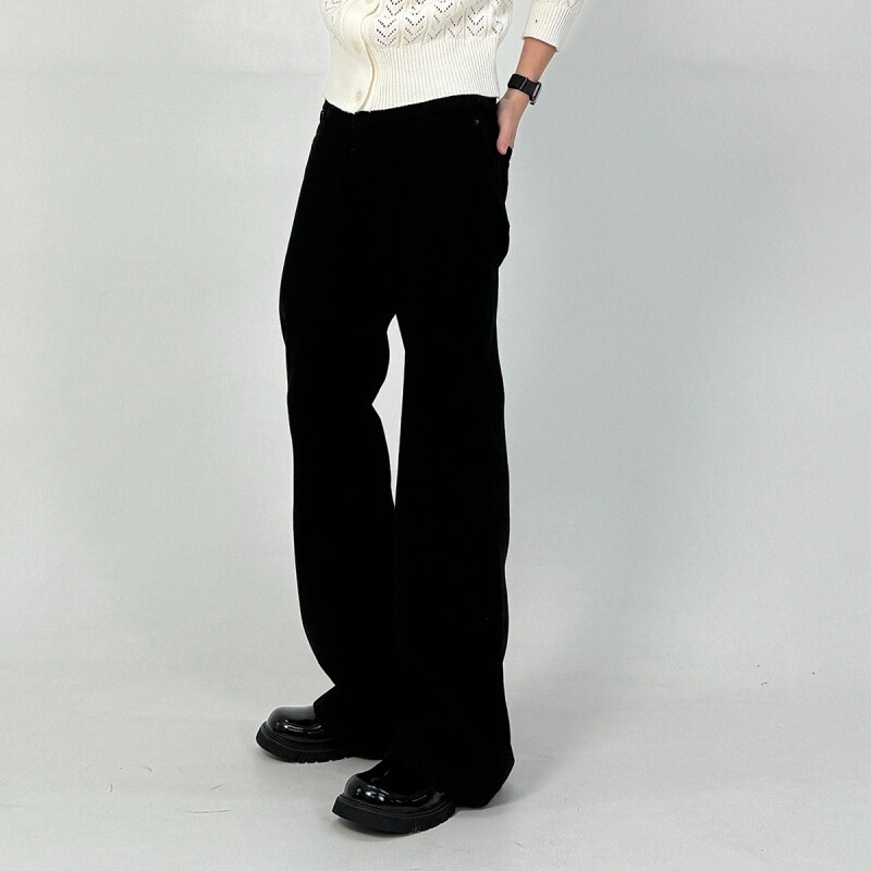 I Am a Pair of Straight-Leg Jeans with a Draping Feel, Men's Vibe Style, Slightly Flared Pants, Cleanfit, High Street Casual, Versatile