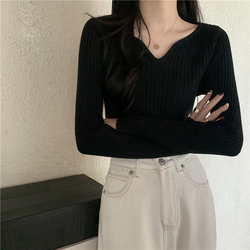 Elegant knitted autumn design short fitted base body-friendly…