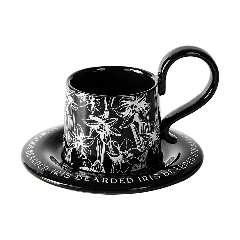 Conjunto de tazas de café vintage francesas de alto valor para el menú de la tarde, tazas de cerámica de diseño de restaurante de café