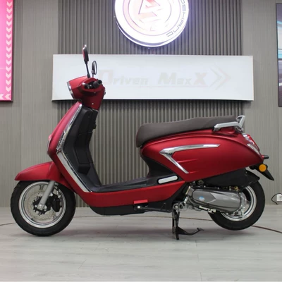 Oil-Saving Scooter Transportation Motosikletlər