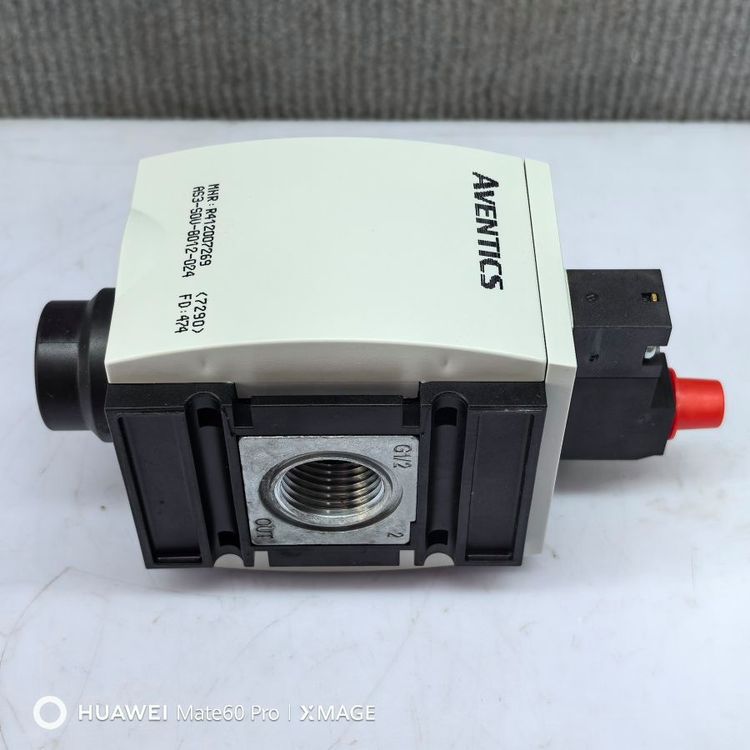 R412007269 # Aventics气动电磁换向阀，全新库存