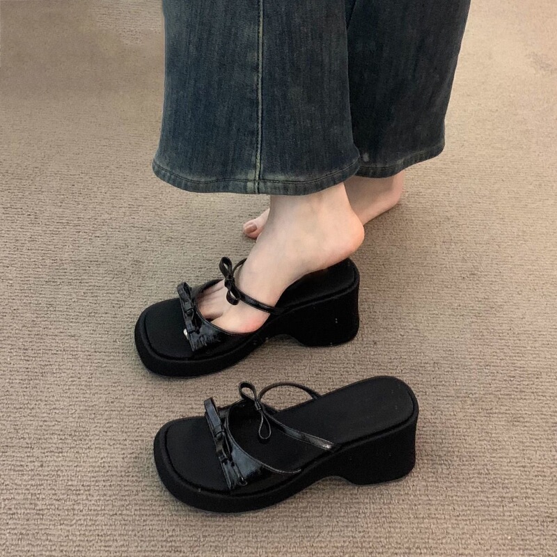Unique Slip-On Thick-Soled Sandals for Women, 2026 Spring New Korean Style High-Appearance Bowknot Height-Increasing Slide Sandals