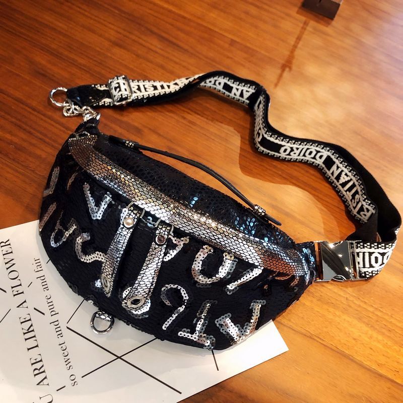 Niche Designer Bags 2026 New Fashion Versatile Waist Bag Crossbody Bag Chest Bag Women's Summer Casual Small Bag Stylish Niche Designer Bags 2026 New Fashion Versatile Waist Bag Crossbody Bag Chest Bag Women's Summer Casual Small Bag Stylish