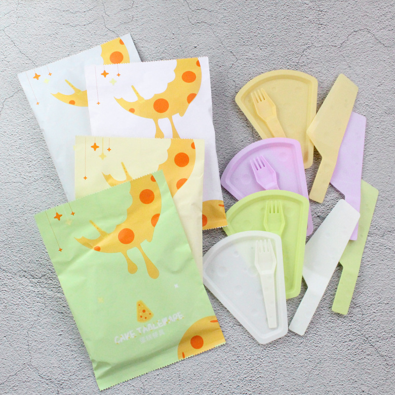 Wholesale Paper Bag Disposable Color Birthday Cake Cutlery Plate Cheese Plate Fork Three-in-One Plastic Tableware Set