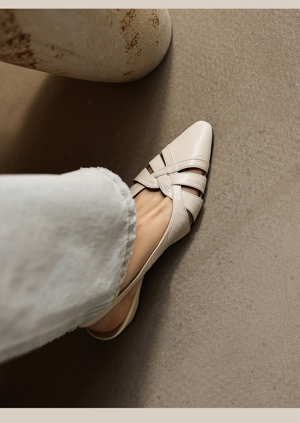 Sandal nữ da cừu gót dày 3 cm phong cách vintage dệt chéo hở mũi — đen chi tiết 9