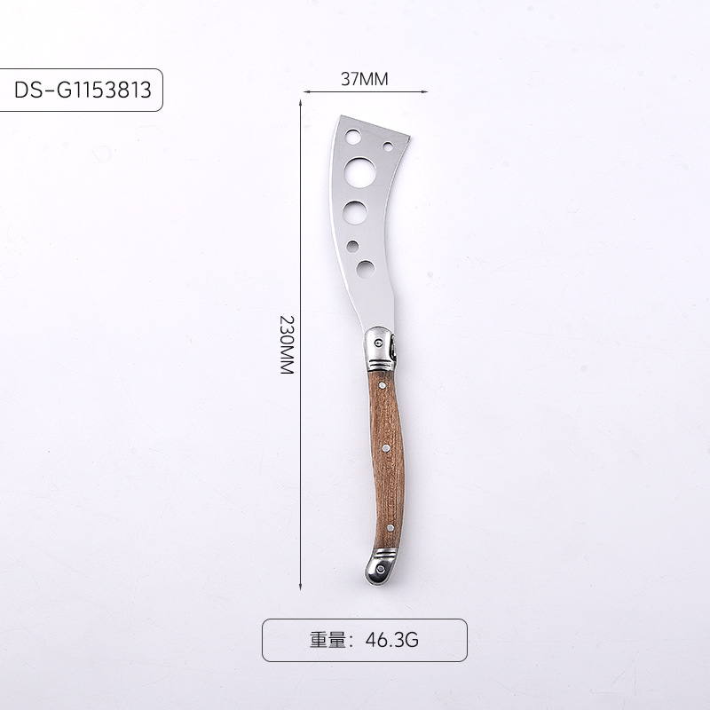 구멍이 있는 칼