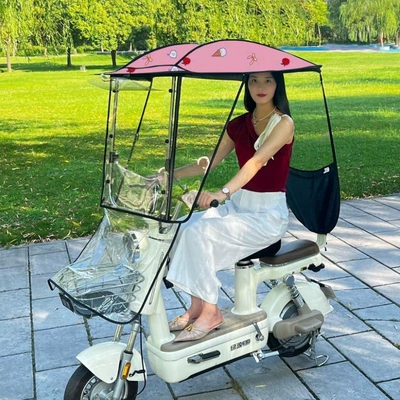 Elektromobil üçün ön şüşə çətiri (günlük) electric bike rain cover, adjustable - ice-powder-strawberry-with-detachable-tail-curtain-and-large-opening-is-only-suitable-for-installation-in-small-cars-the-car-has-rearview-mirrors-take-a-photo-of-this-model
