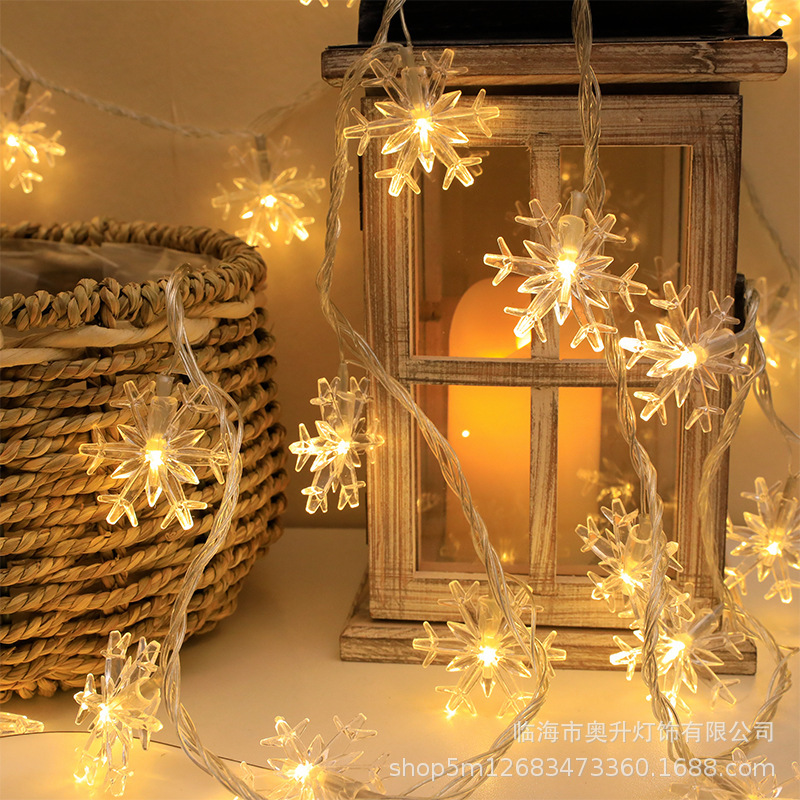 LED snowflake Christmas tree light string Christmas decoration small colored lights holiday hanging lights flashing lights arranged battery box remote control