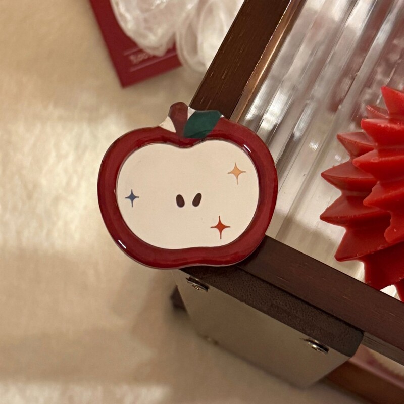 Red Apple Mirror Stand Suitable for Back-Stick Mounting, Telescopic, Multifunctional, Foldable, Epoxy Resin Lazy Phone Holder, New Year Celebration