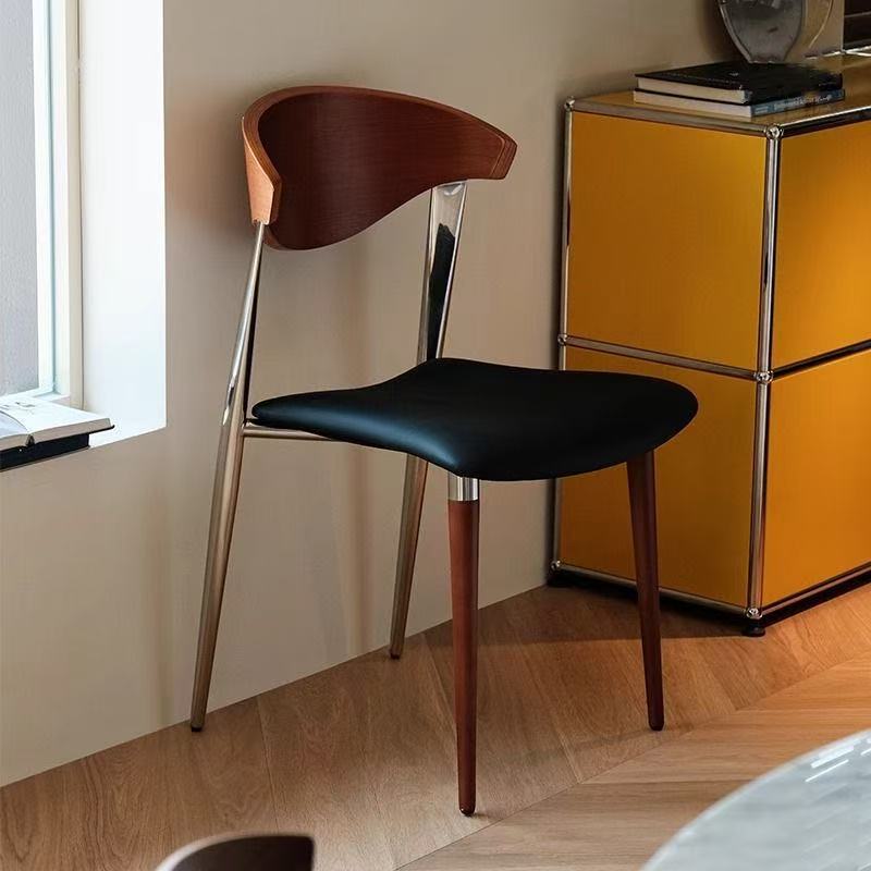 Vintage Dining Chair with Solid Wood Backrest, Nordic Ins Style, Creative High-End Designer, Retro Wabi-Sabi Style, Internet-Famous Large C Chair