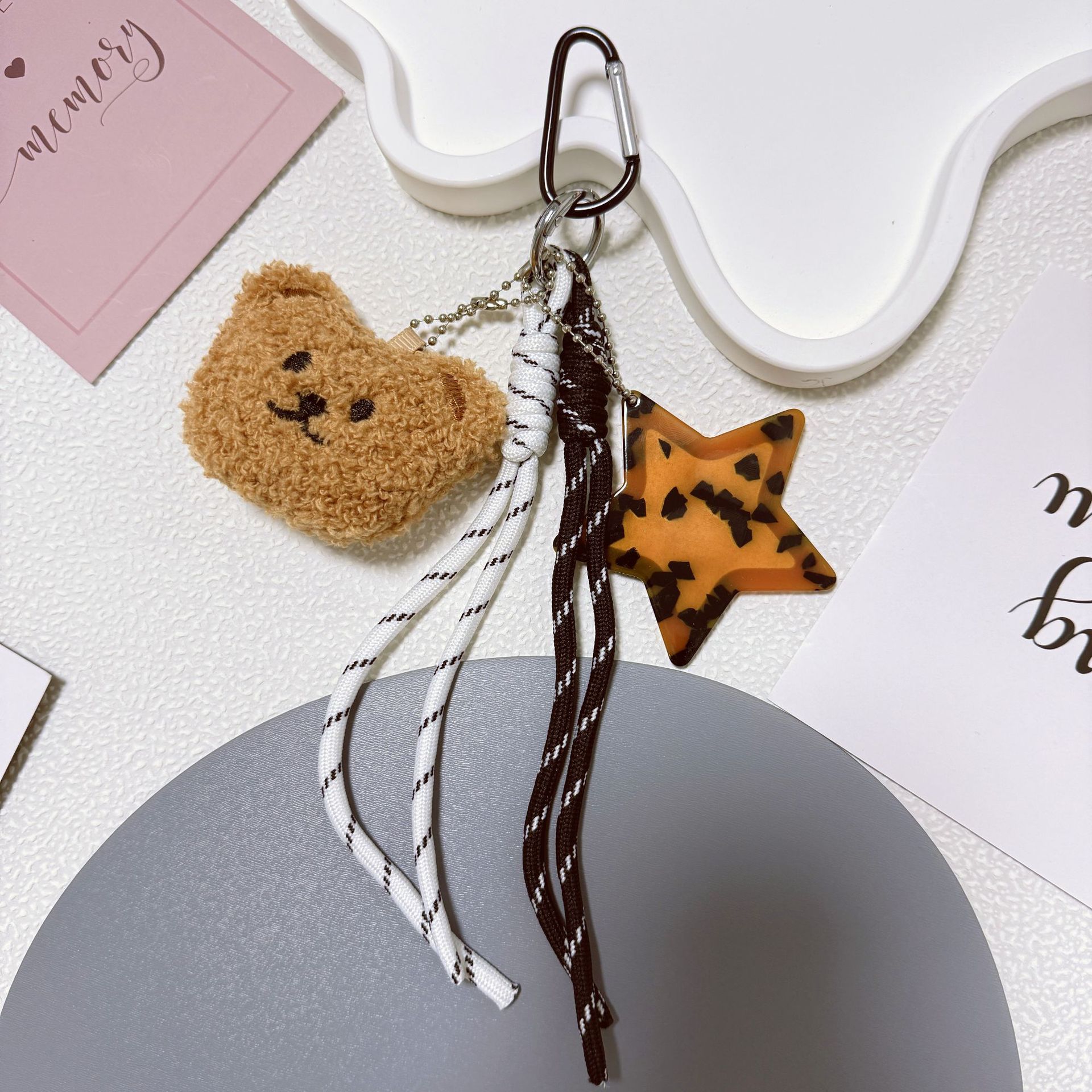Pelusa dopamina diy Bears bolsos colgantes lindos caricaturas Bears béisbol llaveros Miu 系 colgantes de cuerda trenzada