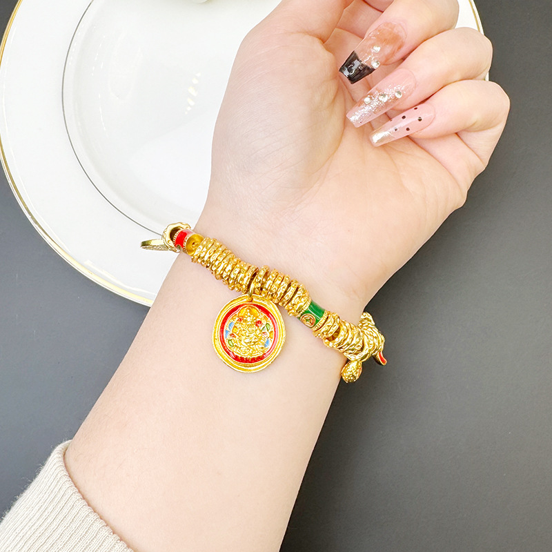 Nueva pulsera de oro de arena antigua de estilo chino, plato de marea nacional, bendición gorda, pulsera de Dios de la riqueza amarilla, el viento del palacio no se desvanece durante mucho tiempo, joyería