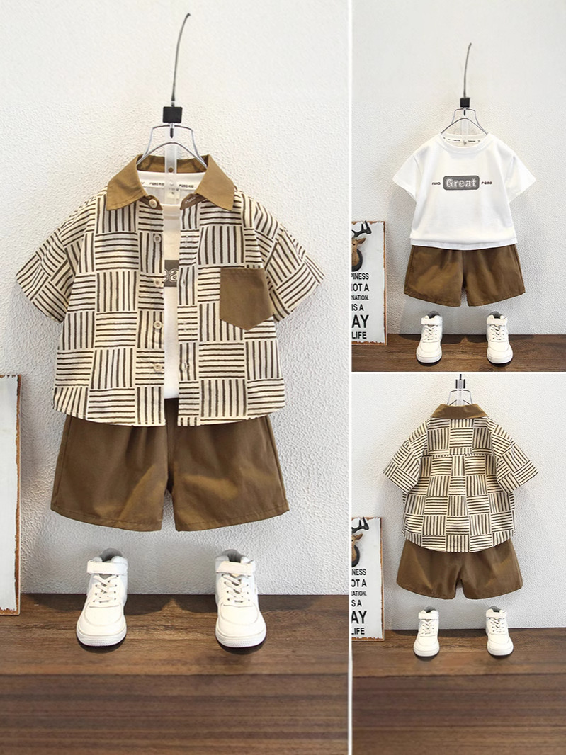 8109 Traje para niños Moda Fried Street Ropa para niños 2025 Nuevo estilo Estilo occidental Ropa de verano a rayas coreanas Ropa para bebés