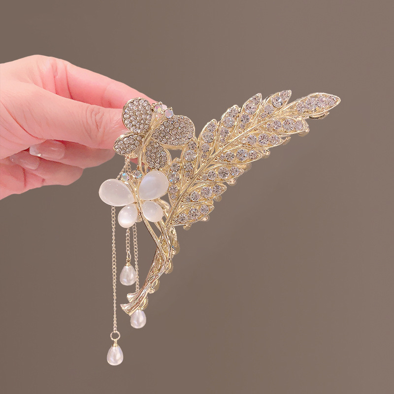 Women's IG Style Sweet Butterfly Grain Alloy Plating Inlay Rhinestones Pearl Hair Claws display picture 10