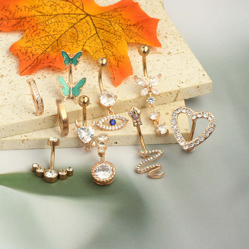 Labret piercing jewelry detail image