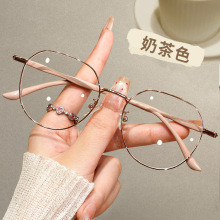 ̲ɫRҕŮȔ߼@@ĘСƽ{۾