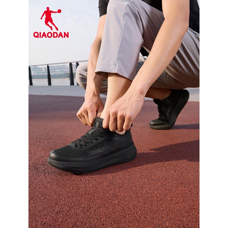 Jordan Comfortable Lightweight Shock-Absorbing Men's Shoes Commuting Sports Shoes Mesh Breathable Comfortable Black Running Shoes Fitness Training