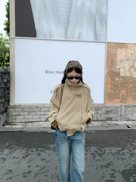 Khaki autumn trench coat