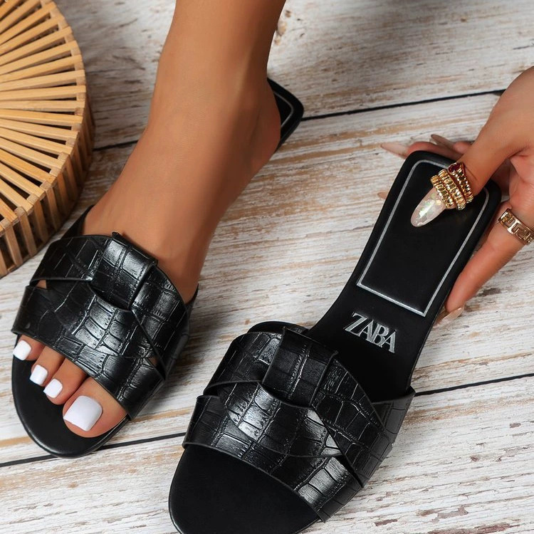 外贸大码平底潮流一字型拖鞋女2025新款跨境交叉纯色时尚slippers|undefined