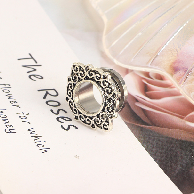 Retro Flower Hollow Ear Expander 16mm Ear Gauges Stainless Steel Body Jewelry detail image 7