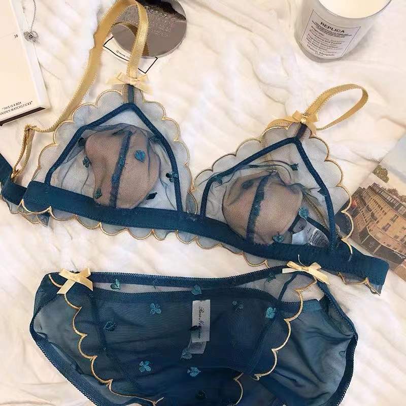 French Mesh Hollow Rabbit Ear Ultra-thin Triangle Cup Big Chest Small Underwear Suit No Steel Ring Petal Bra