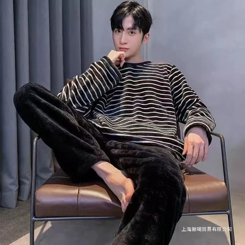 Pajamas for Men in Autumn and Winter Coral Velvet Flannel Men's Pajamas Cartoon Men's Clothing Can Be Worn Outside Men's Pajamas Home Clothes