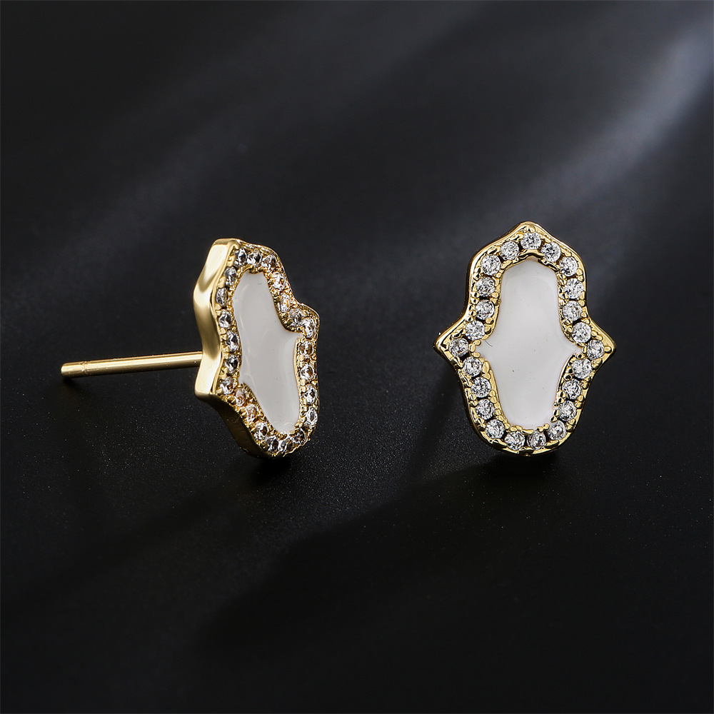 Fashion Oil-dropping Palm Copper-plated 18k Gold Micro-inlaid Zircon Stud Copper Earrings display picture 2