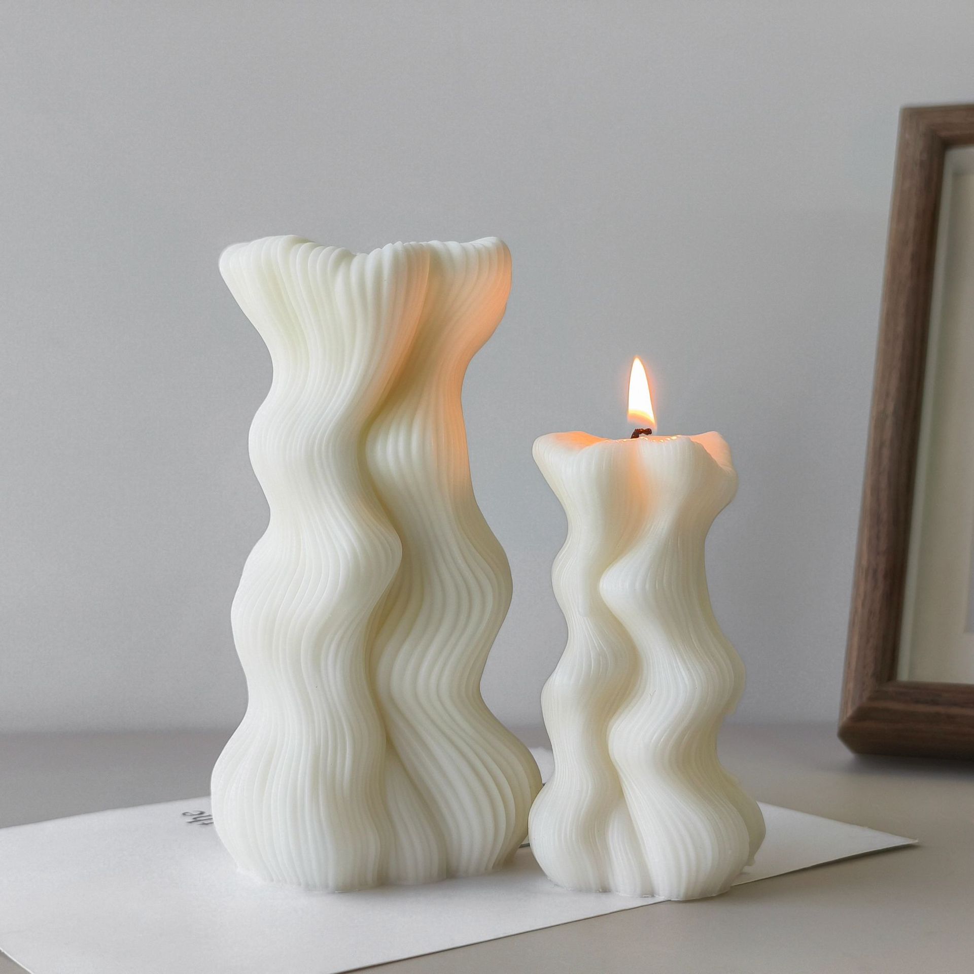 Jiahui Mei columna giratoria molde de cera de bananas diy onda columna vela ornamental abrasivo transfronterizo