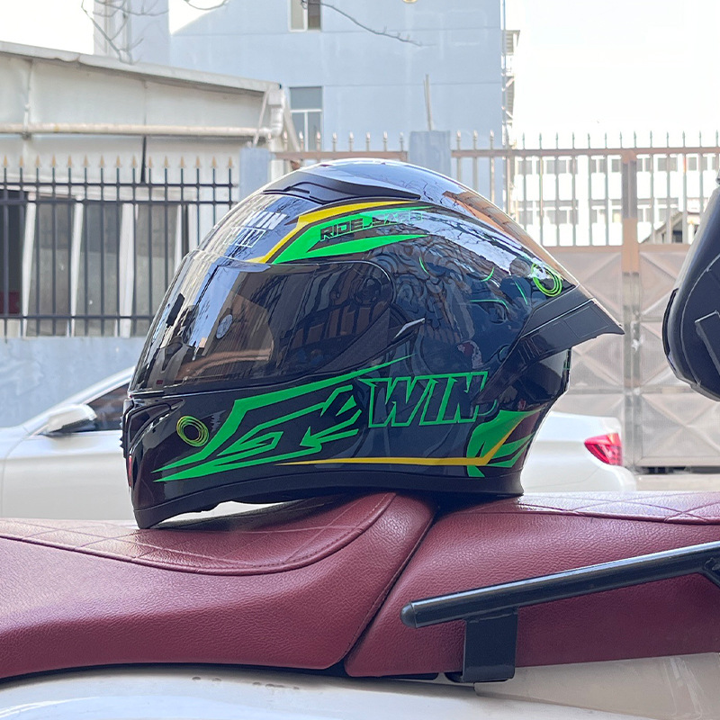 El casco completo del casco de la cola grande de la motocicleta Jiekai se puede instalar con auriculares Bluetooth
