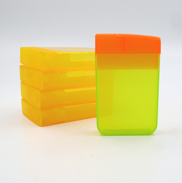 厂家供应15ml方形塑料PP绿箭口香糖盒糖果盒翻盖压片糖果小瓶