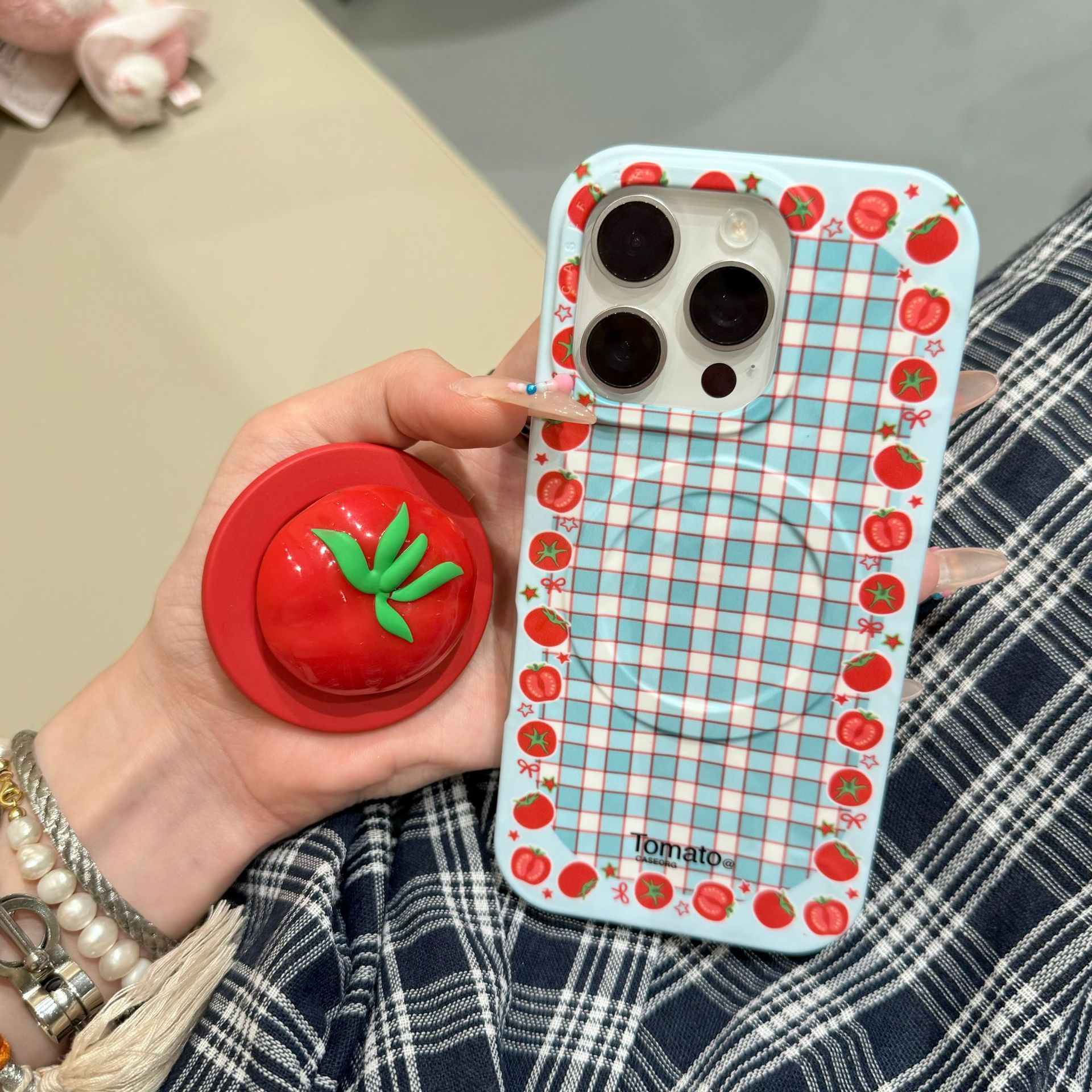 Lindo tomate fresco a cuadros azul y blanco para Apple 16ProMax funda para teléfono móvil 15Pro magnético 14/13 hembra