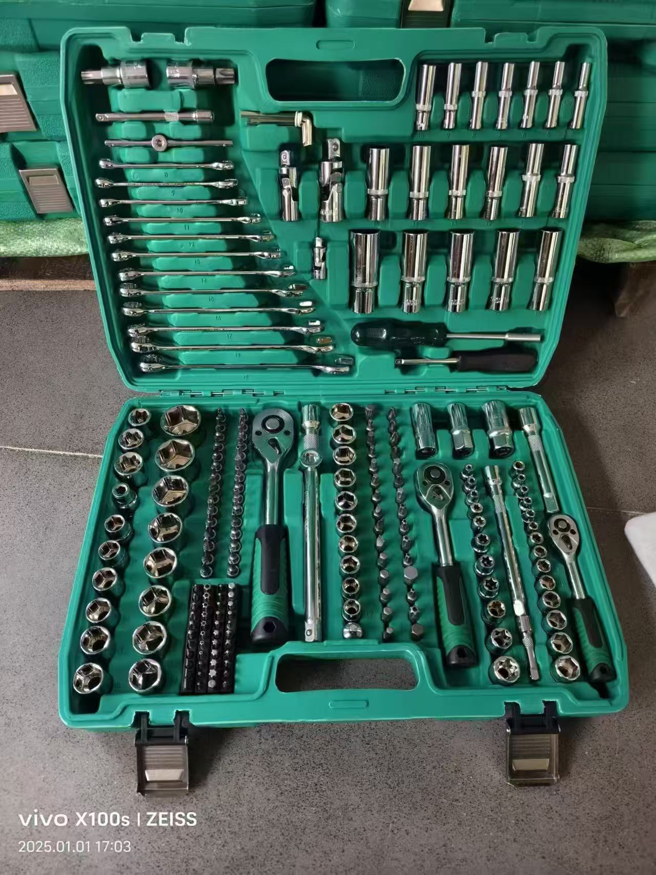 Fabricantes 216 piezas de herramientas de reparación de automóviles   Kit de mantenimiento de automóviles