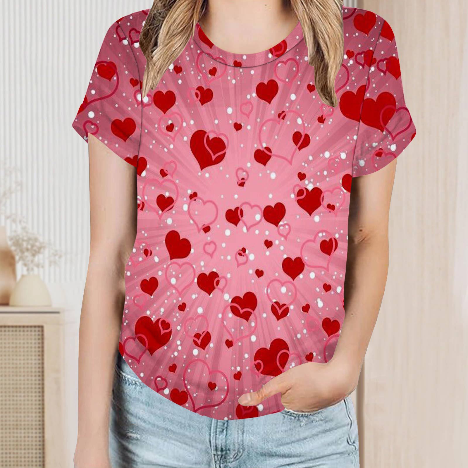 Damen-T-Shirt mit Rundhalsausschnitt und kurzen Ärmeln. Valentinstags-Liebespaar-T-Shirt mit Digitaldruck, kurzen Ärmeln._voghion.com