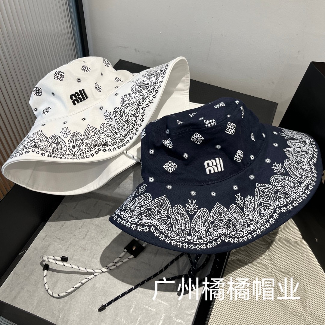25가지 새로운 패셔너블한 프린트 자수 문자 모자, 트렌디하고 다재다능한 작은 어부 모자, 자외선 차단 모자