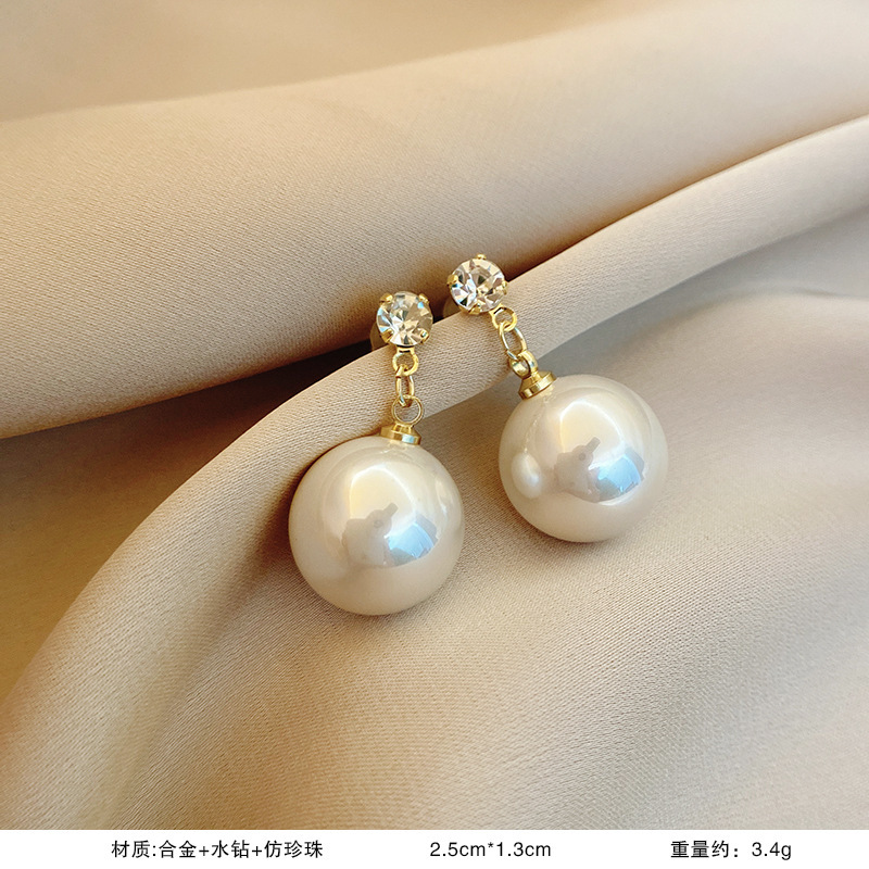 S925銀真珠の花のピアスの女性の贅沢な高級感があります。|undefined