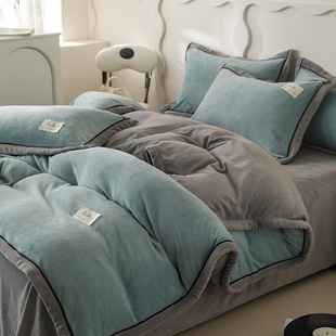 Winter eight-piece milk velvet quilt four-piece set a complete set of thick warm student dormitory six-piece set