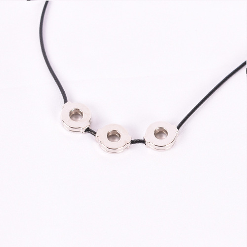 Ninja Necklace Anime Akatsuki Organization Wood Leaf Red Cloud Kunai Sharingan Three Rings Human Pillar Necklace Keychain